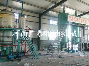 新疆菜籽油精煉設備安裝現(xiàn)場5 